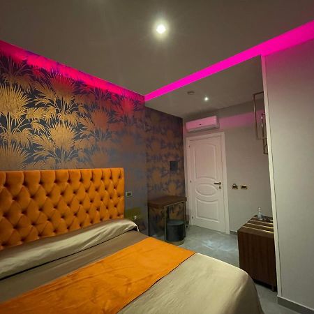 Ninfa Hotel 夸利亚诺 外观 照片