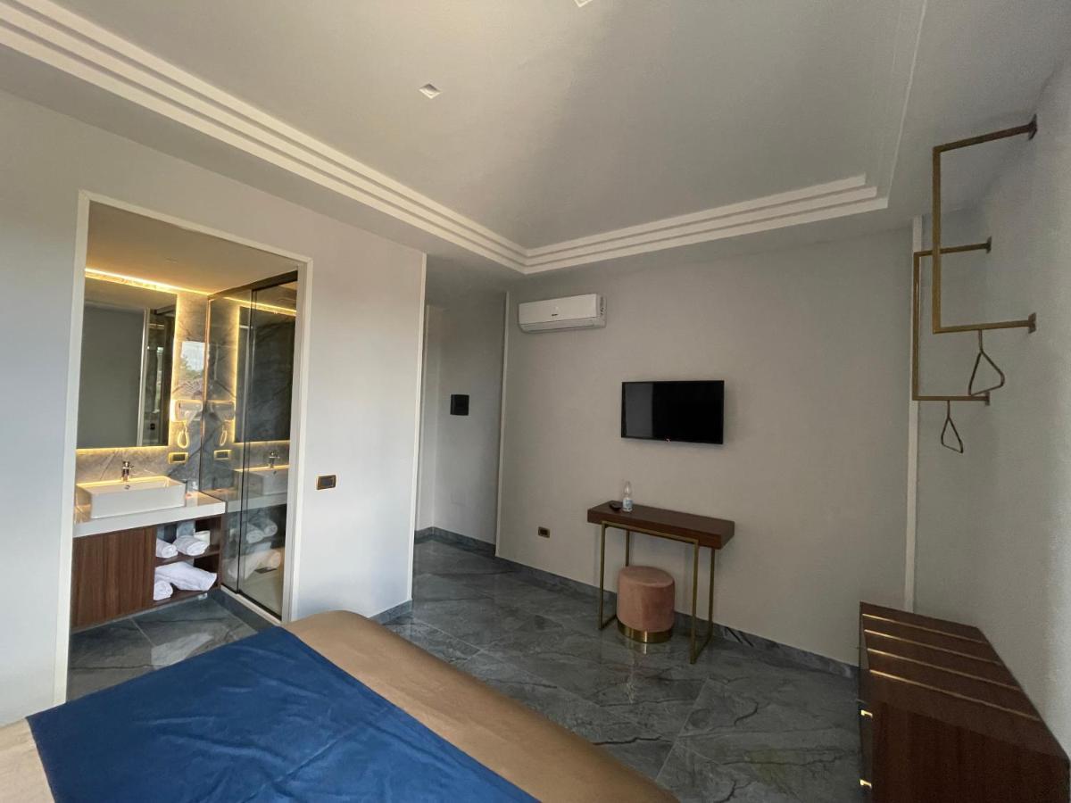 Ninfa Hotel 夸利亚诺 外观 照片