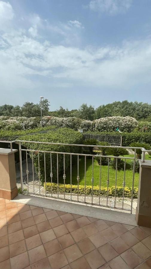 Ninfa Hotel 夸利亚诺 外观 照片